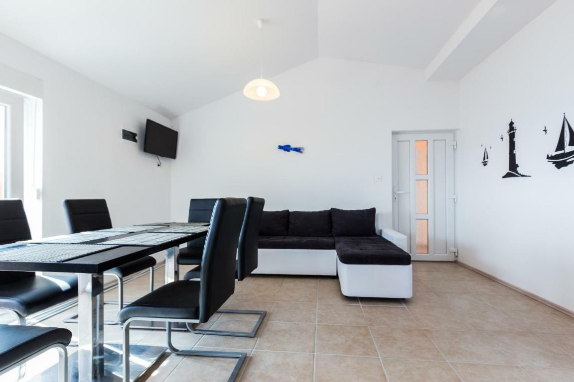 Apartmani Filip Mandre Exterior foto